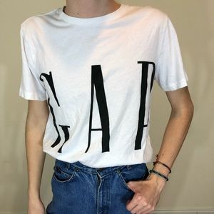 Vintage Gap Logo Shirt